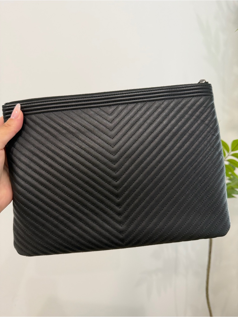 CHANEL Black Boy Chevron Quilted Zip Pouch/Clutch with Metal CC - Picture 4 of 10